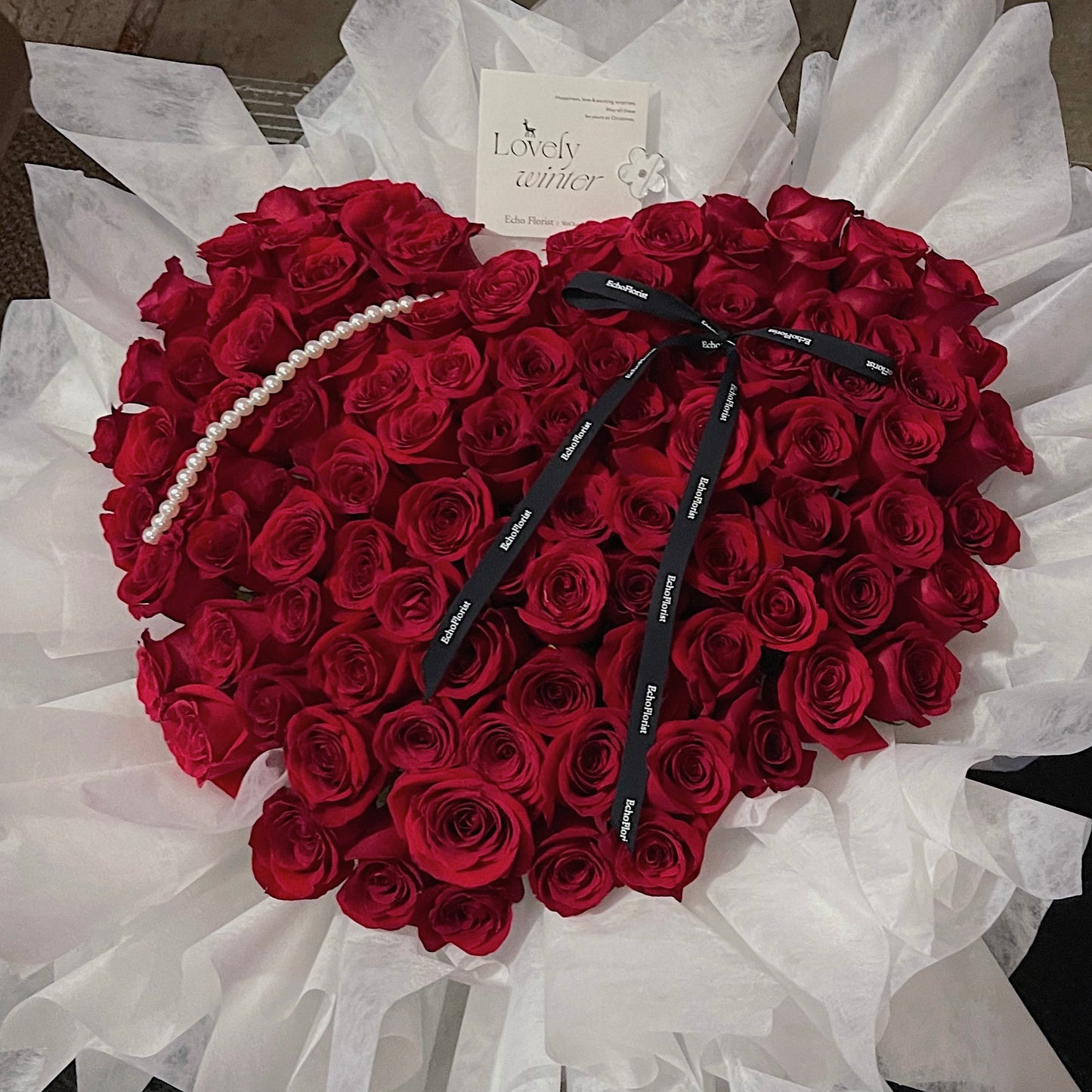 99枝巨型玫瑰花束